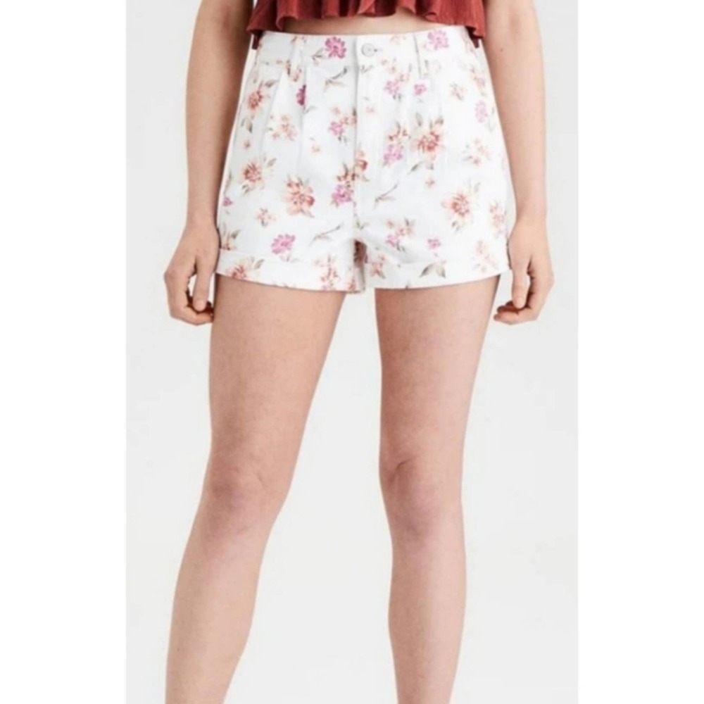 American Eagle Floral Print Denim Mom Shorts Size 8